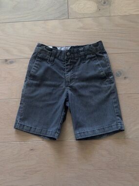 Volcom Kids Boys Gray Shorts size 5